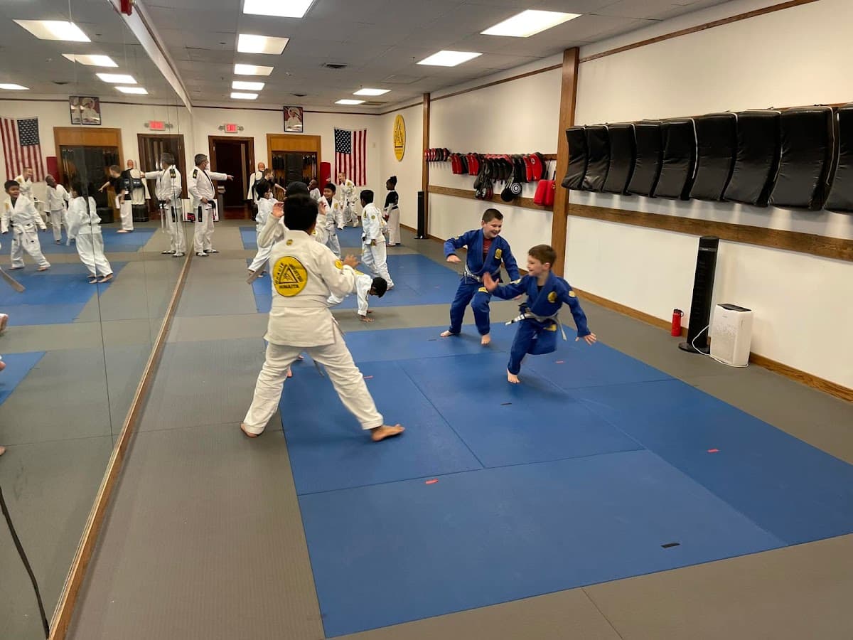 Dragon's Den Mixed Martial Arts