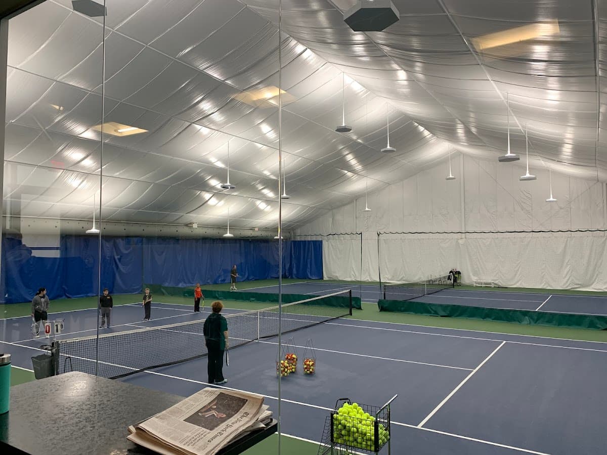 Tennis Clinics & Lessons